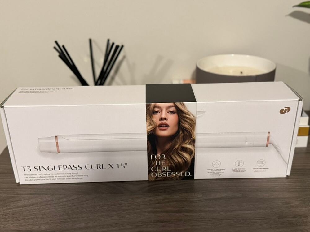 T3 SinglePass Curl X 1.25" Professional Curling Iron White Rose Gold BNIB